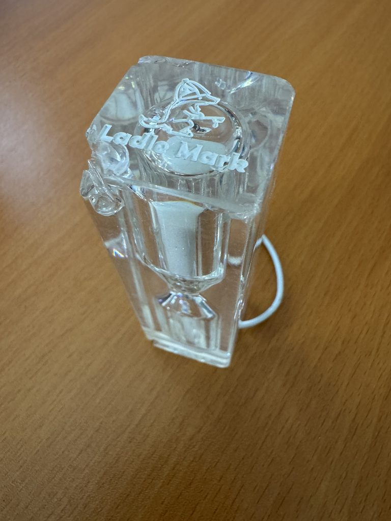 ハイロ サンドタイマー上部のLadle Markのロゴ